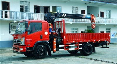 8t Knúa Boom Crane